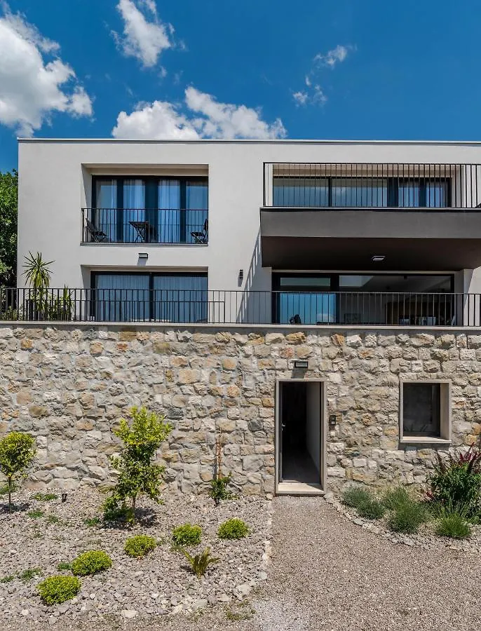 Villa Mare Vista, Kastel Kambelovac Kaštela
